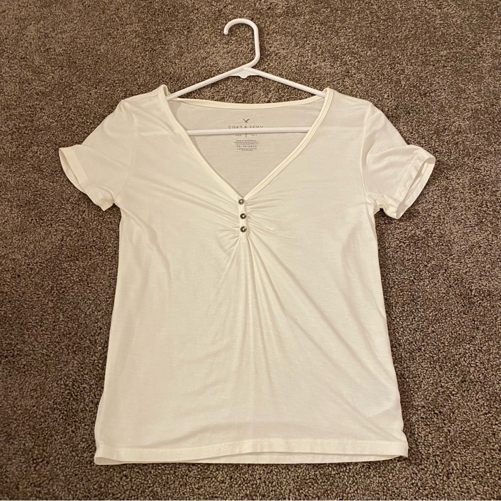 white tshirt